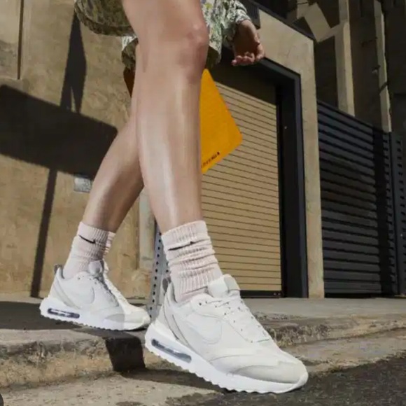 Nike Air Max Dawn, W 8 - Picture 3 of 8